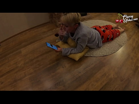 ❤️ Hullu blondiin imeb tohutut munni ja hüppab selle peal - anaalseksiga ❤️ Porno at us et.redpornpictures.ru