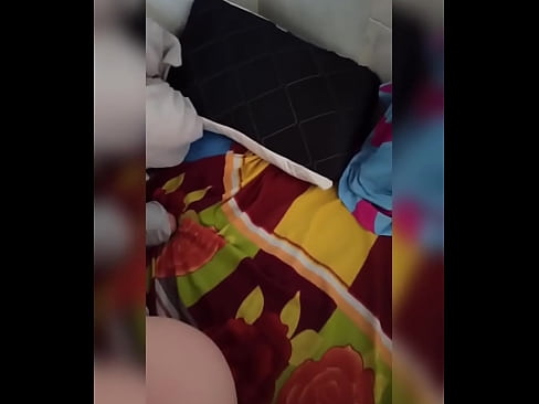 ❤️ Minu toakaaslane jääb üksi koju, sest tema abikaasa läheb puhkusele ja ma kasutan võimalust teda nussida ja täita tema perse piimaga ❤️ Porno at us et.redpornpictures.ru